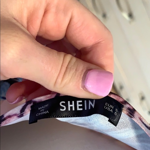 Shein Pineapple Dress - Picture 4 of 5